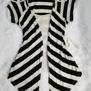 Stripped Open Front Top W Tie